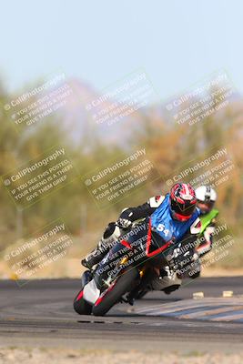 media/Mar-09-2024-SoCal Trackdays (Sat) [[bef1deb9bf]]/12-Turn 2 (245pm)/